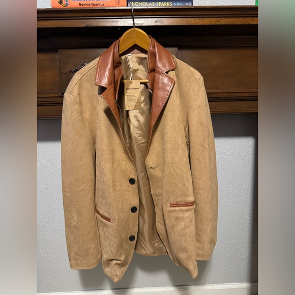 Men's Beige Suede Jacket with Brown Leather Trim - Picture 1 of 4